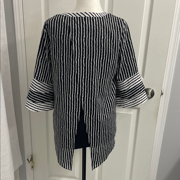 Renuar Black/White Striped Blouse with Tank Top Open Back 3 Layer 3/4 Sleeve SzS - Picture 4 of 12